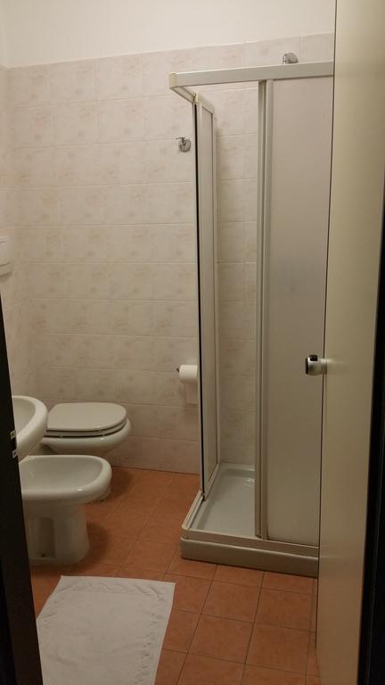 Hotel 5 Vie Almenno San Salvatore Phòng bức ảnh
